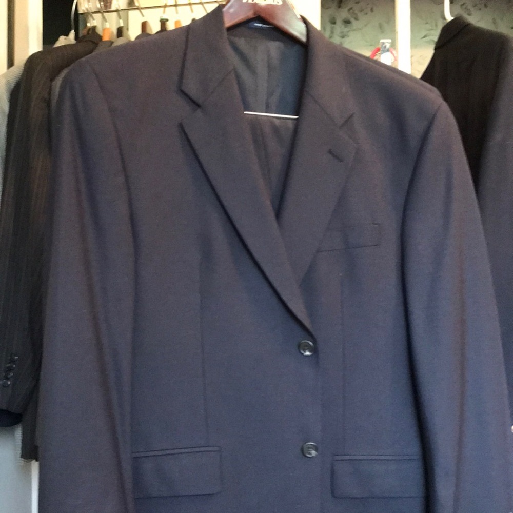 Charcoal gray Ralph Lauren suit 38 R Perfect